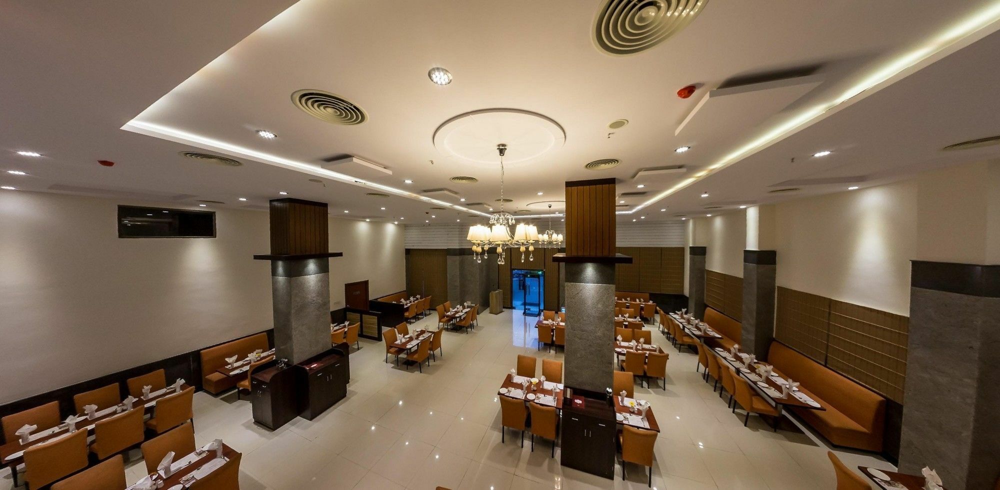 Hotel Saptagiri Haidarábád Kültér fotó